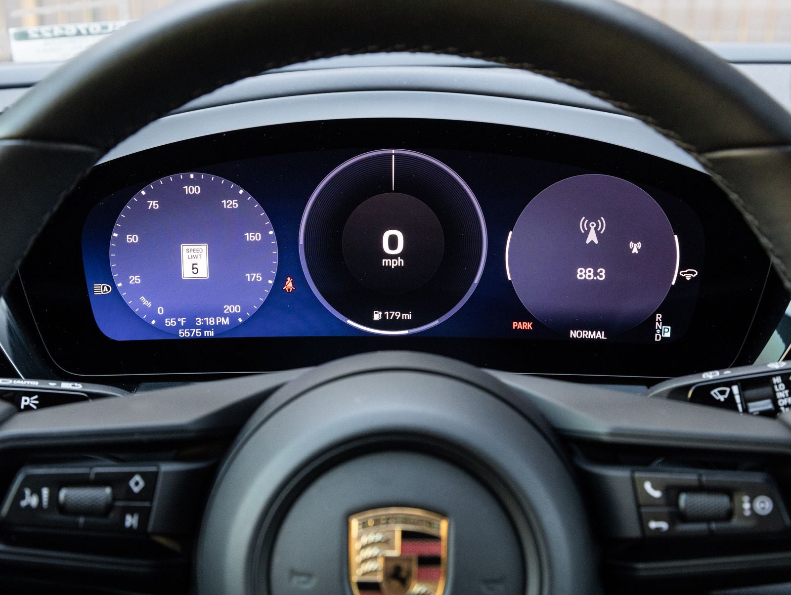 2025 Porsche Macan Electric