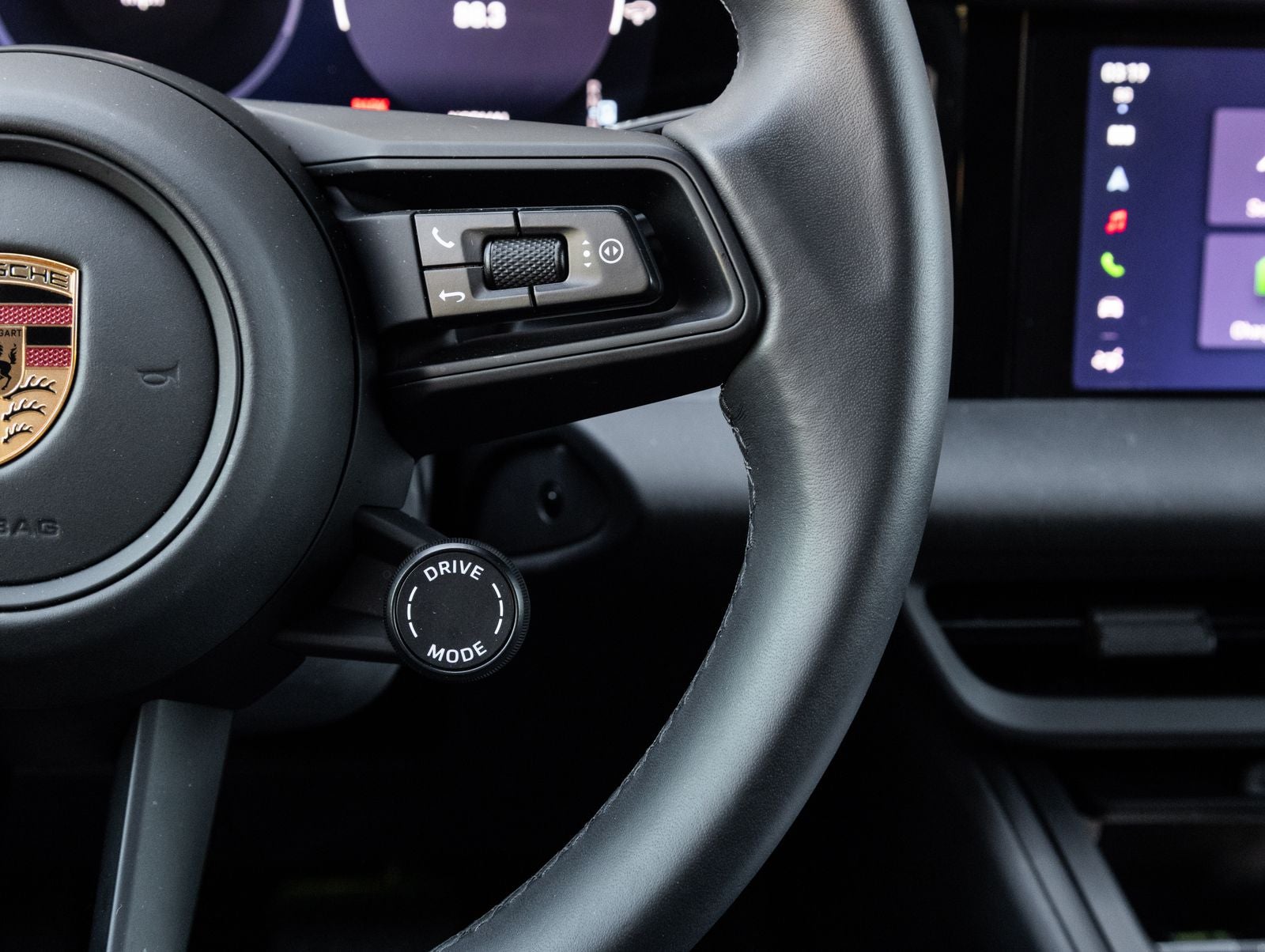 2025 Porsche Macan Electric