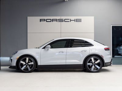 2025 Porsche Macan Electric