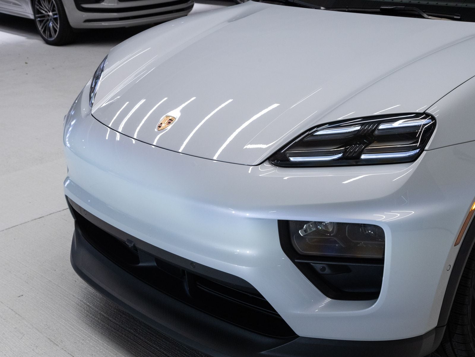 2025 Porsche Macan Electric