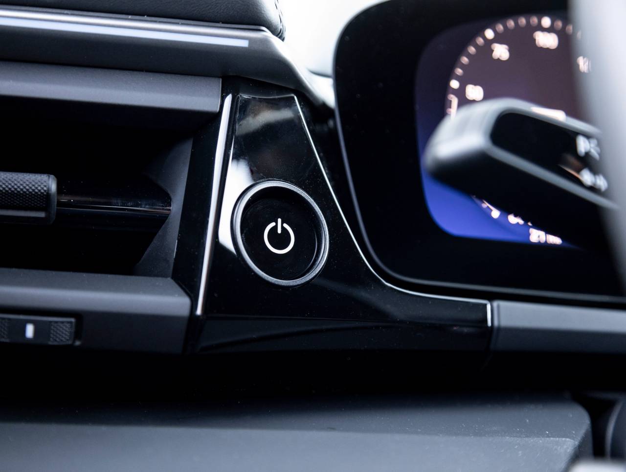 2025 Porsche Macan Macan Electric