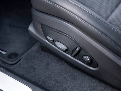 2025 Porsche Macan Macan Electric