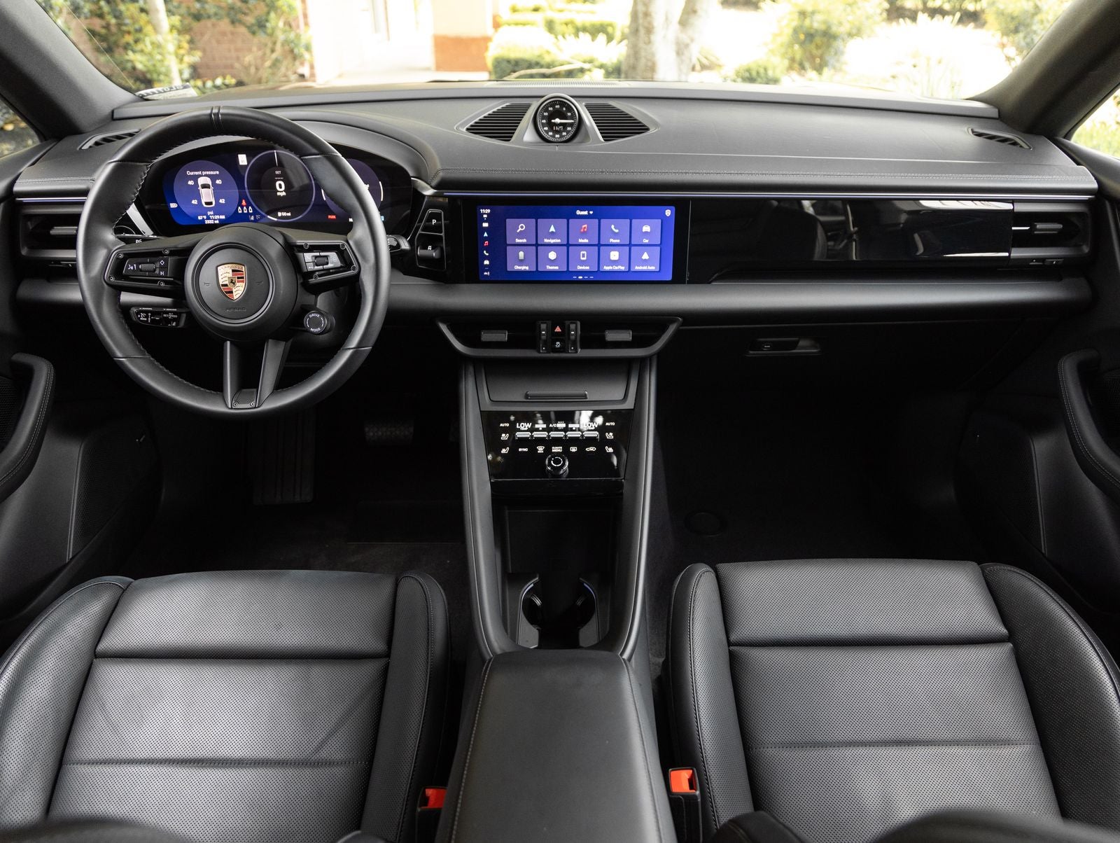 2025 Porsche Macan Macan Electric
