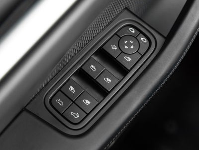 2025 Porsche Macan Macan Electric
