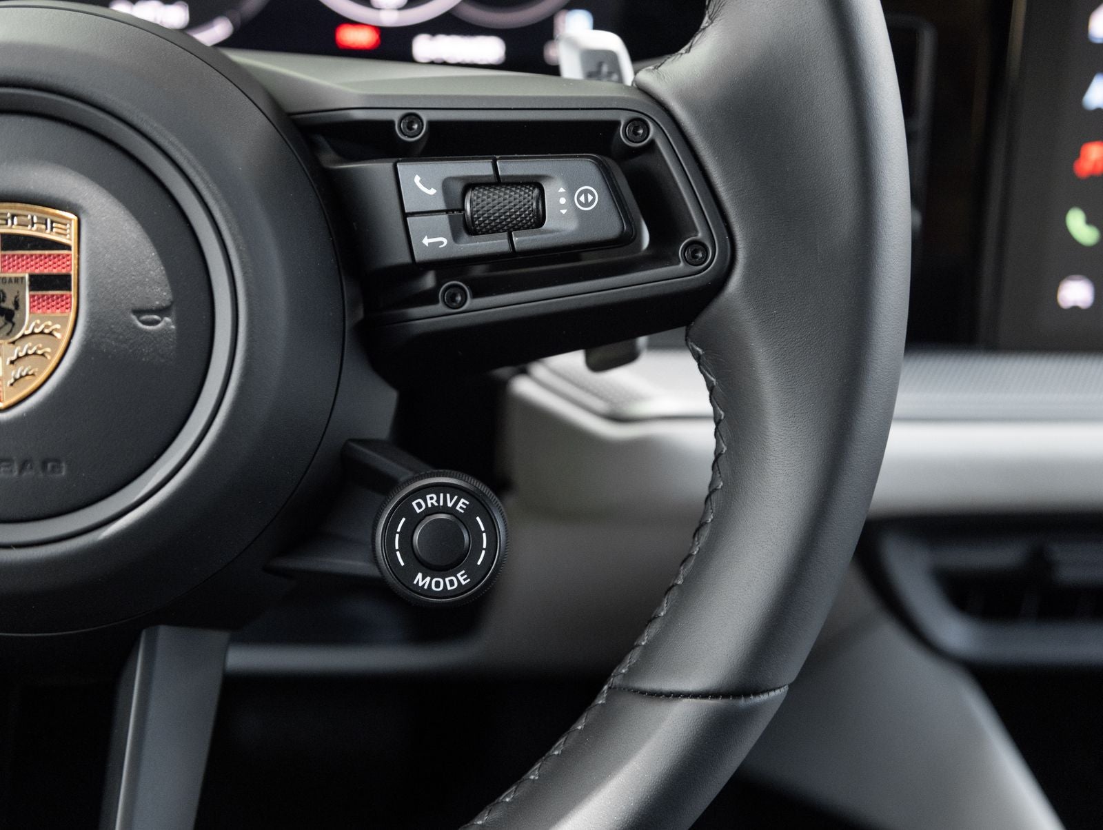 2026 Porsche Cayenne E-Hybrid