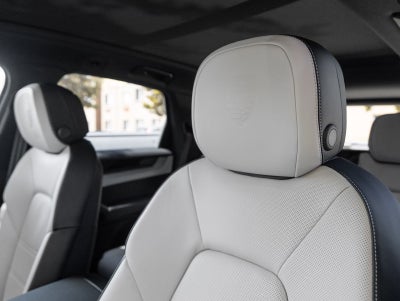 2026 Porsche Cayenne E-Hybrid
