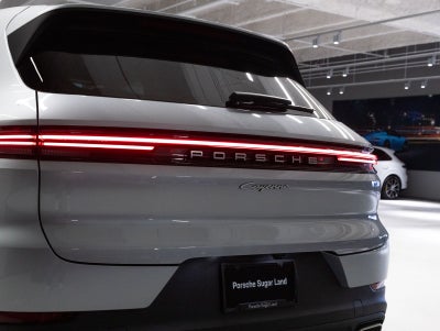 2025 Porsche Cayenne E-Hybrid
