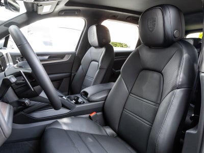 2025 Porsche Cayenne E-Hybrid