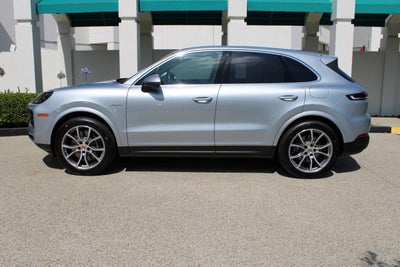 2025 Porsche Cayenne E-Hybrid