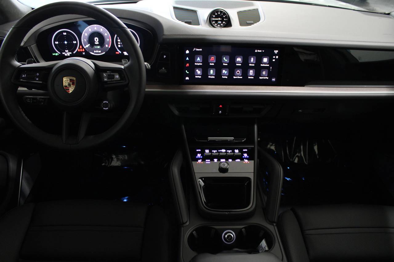 2025 Porsche Cayenne E-Hybrid