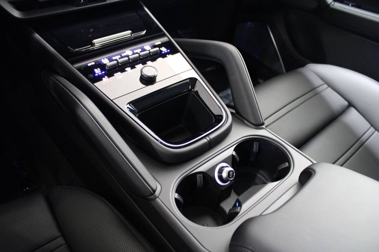 2025 Porsche Cayenne E-Hybrid