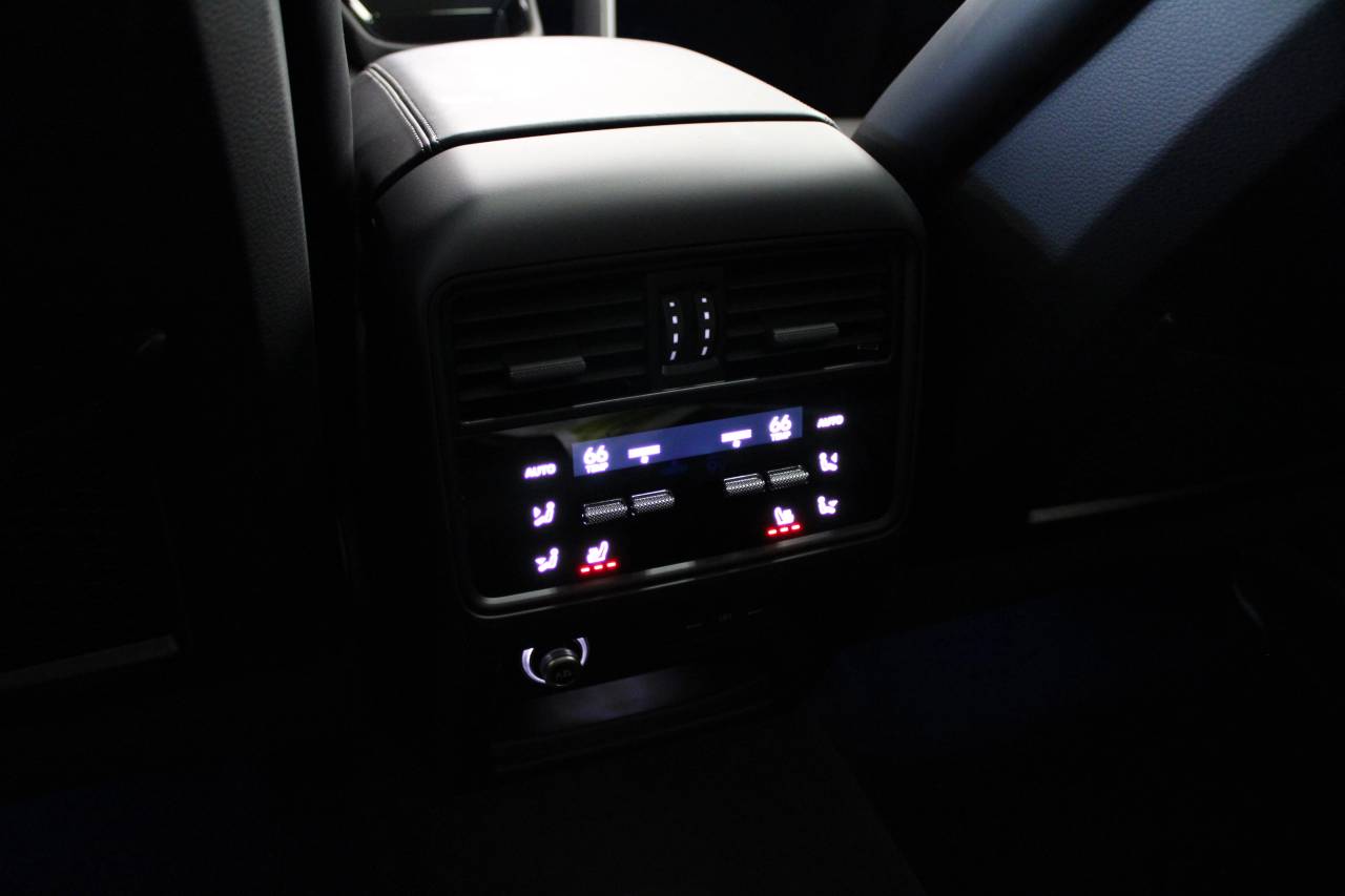 2025 Porsche Cayenne E-Hybrid