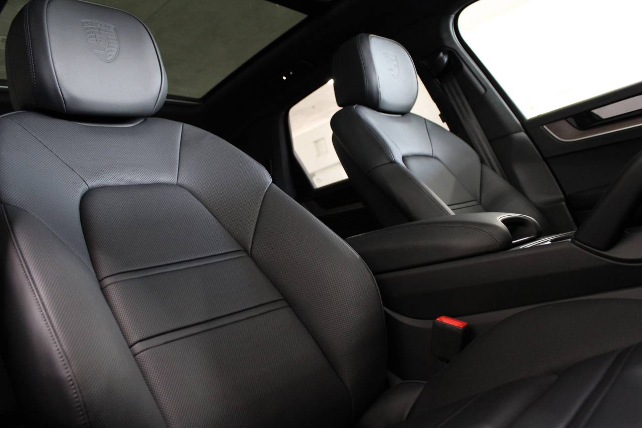 2025 Porsche Cayenne E-Hybrid