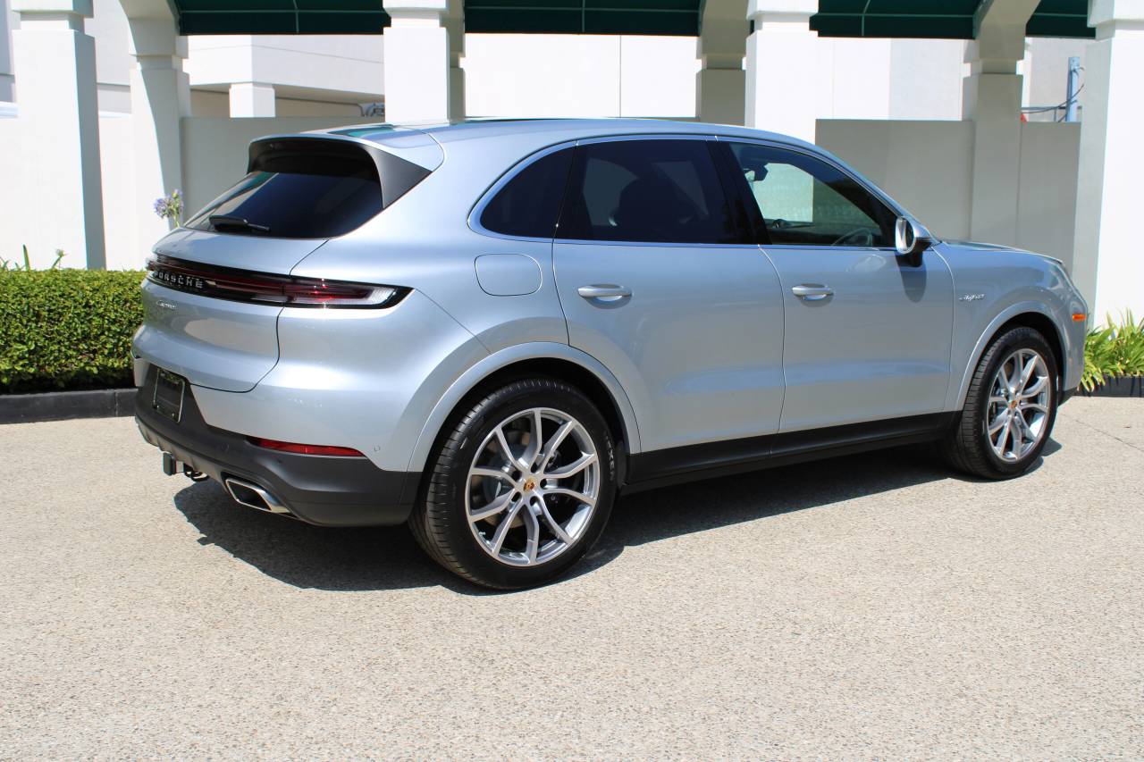 2025 Porsche Cayenne E-Hybrid