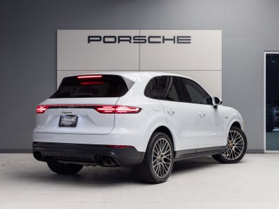 2023 Porsche Cayenne Cayenne E-Hybrid Platinum Edition (MY23)