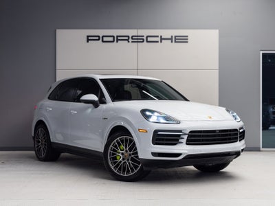 2023 Porsche Cayenne Cayenne E-Hybrid Platinum Edition (MY23)