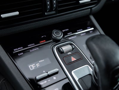 2023 Porsche Cayenne Cayenne E-Hybrid (MY23)