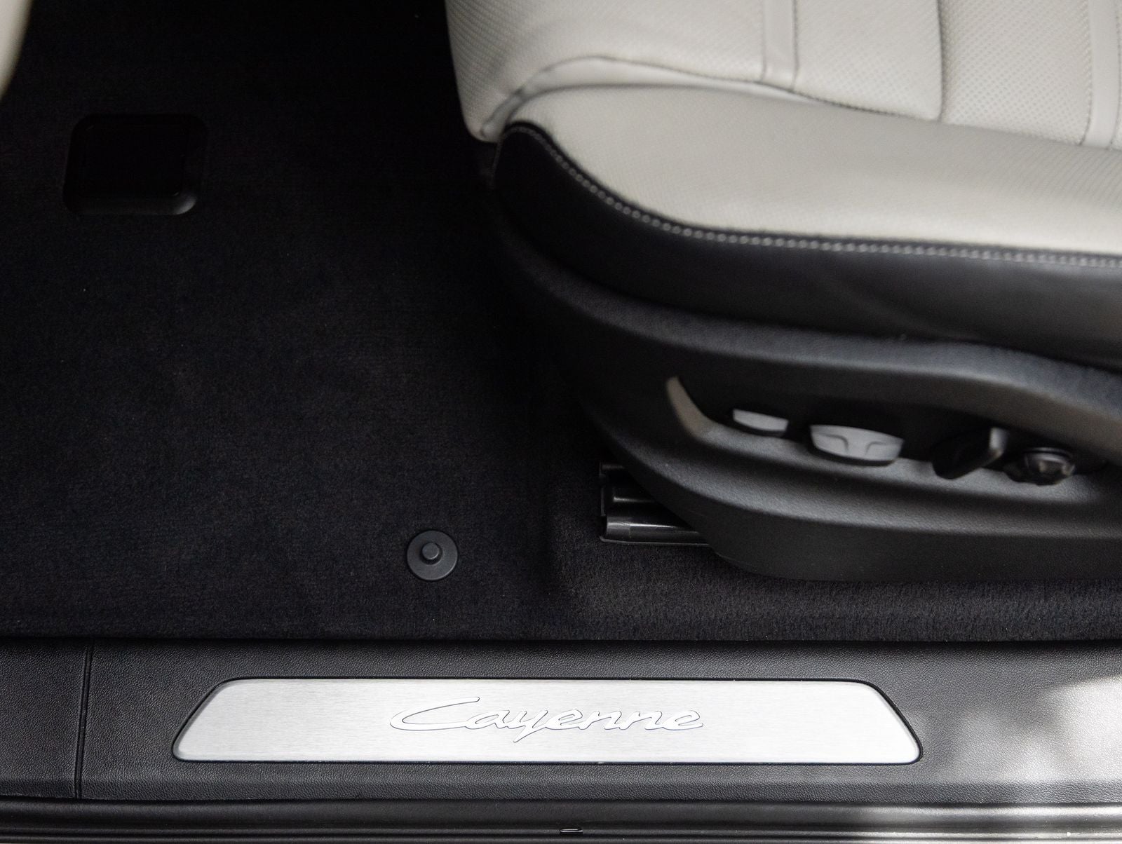 2025 Porsche Cayenne Cayenne E-Hybrid