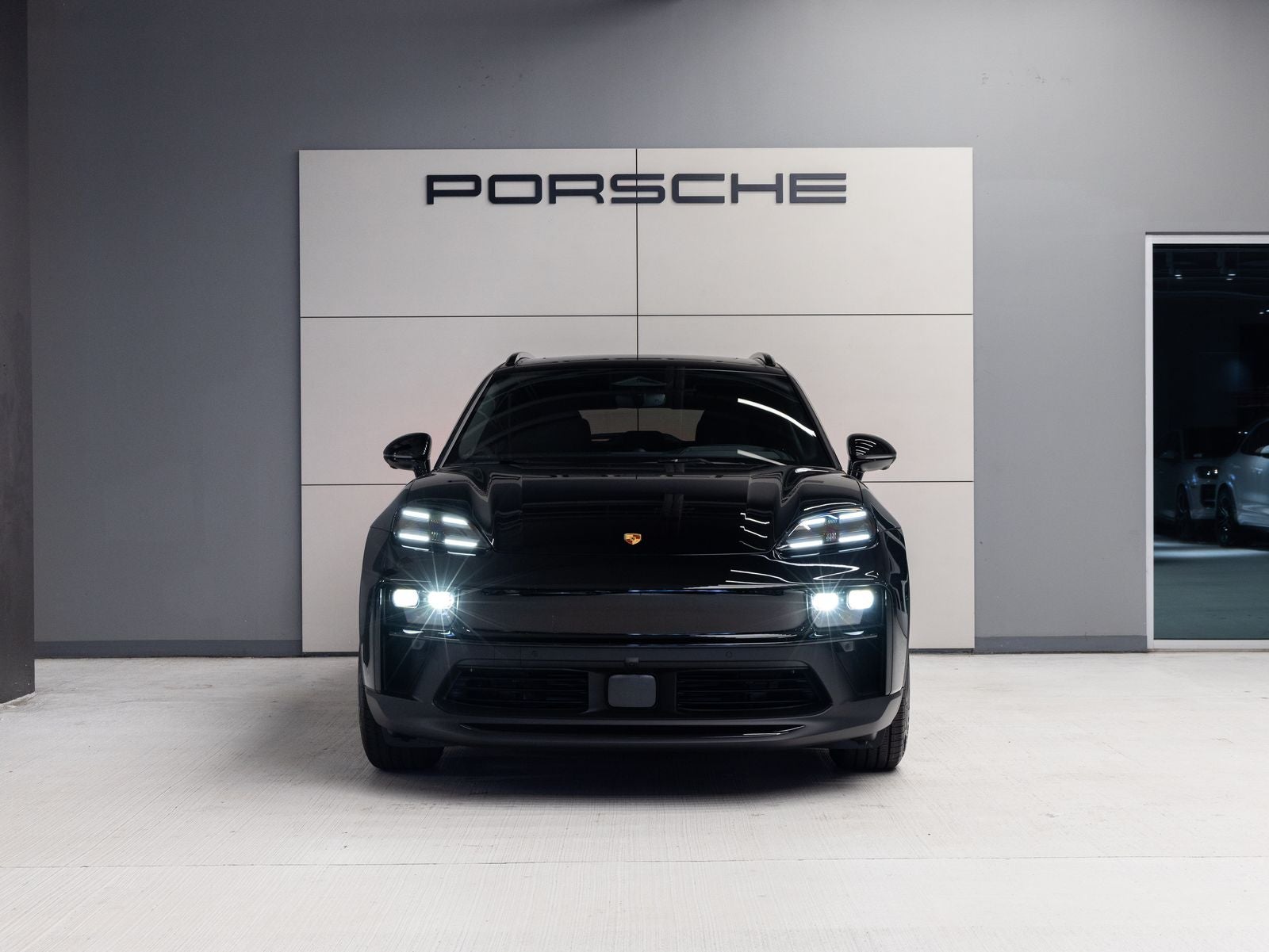 2026 Porsche Macan Macan GTS Electric