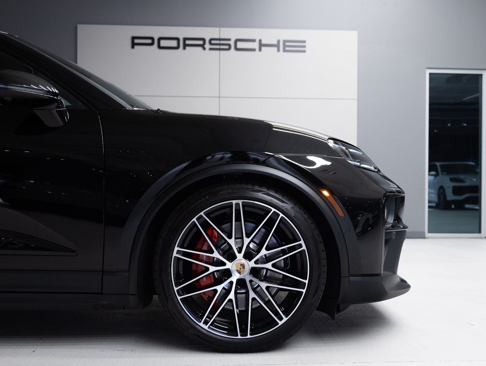2026 Porsche Macan Macan GTS Electric