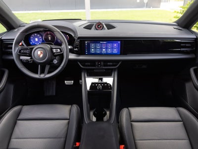 2026 Porsche Macan Macan GTS Electric