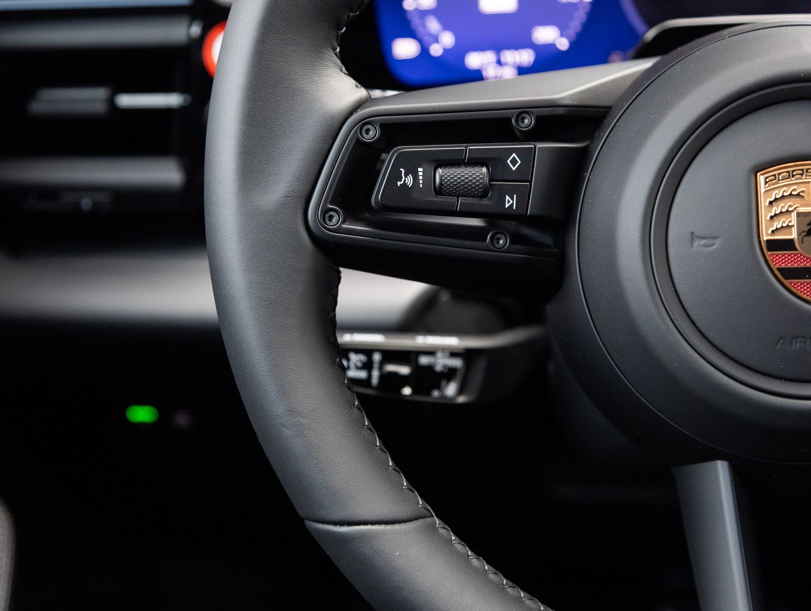 2026 Porsche Macan Macan GTS Electric