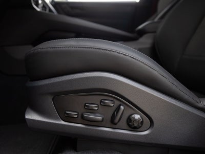 2026 Porsche Macan Macan GTS Electric
