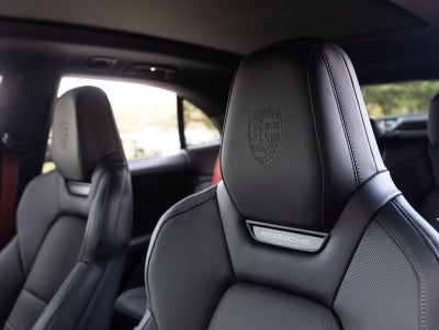 2026 Porsche Macan Macan GTS Electric