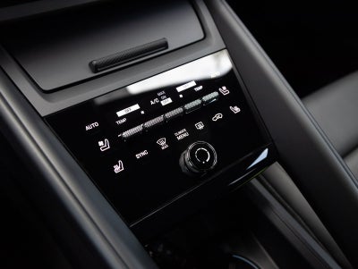 2026 Porsche Macan Macan GTS Electric