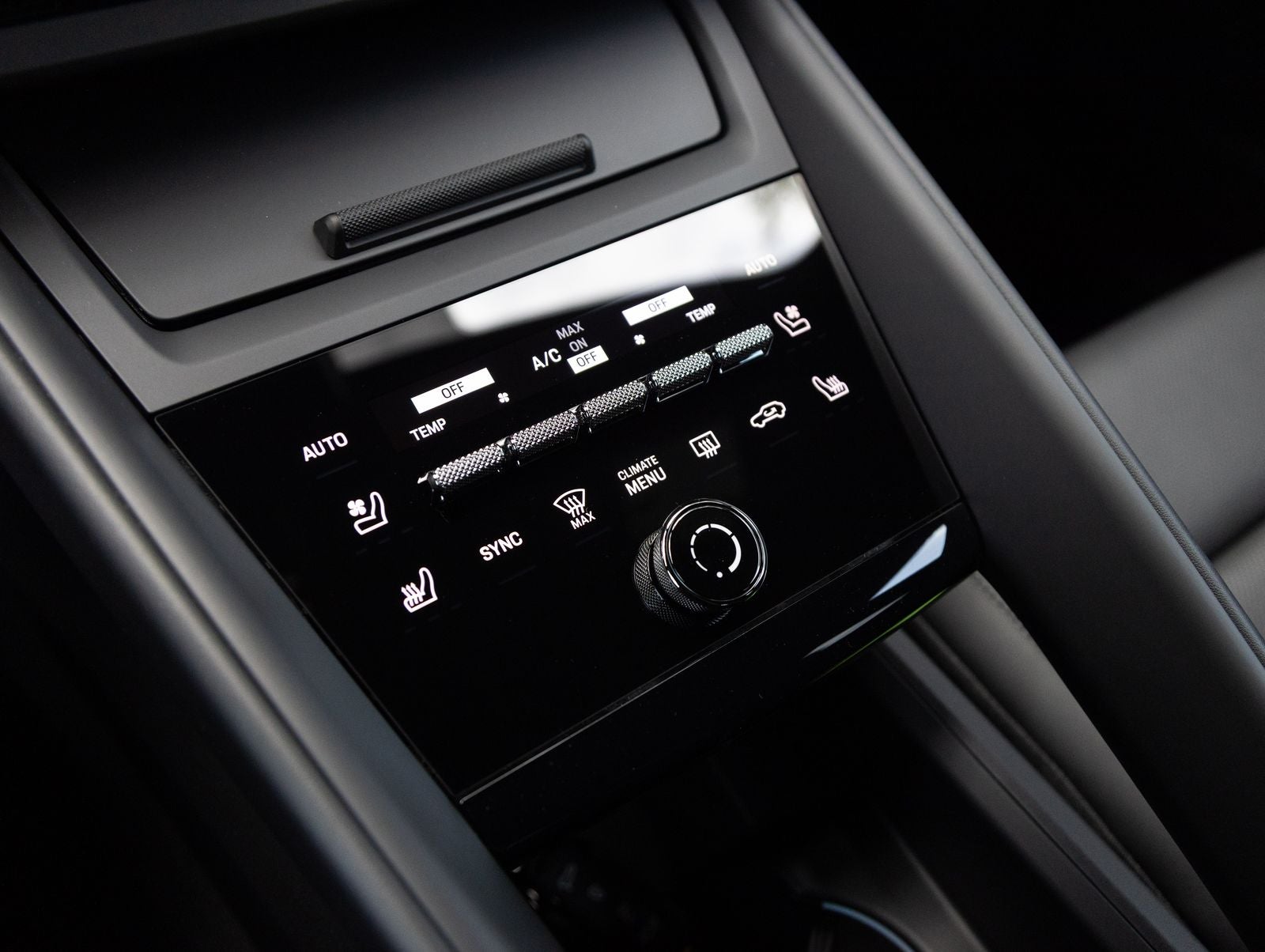 2026 Porsche Macan Macan GTS Electric