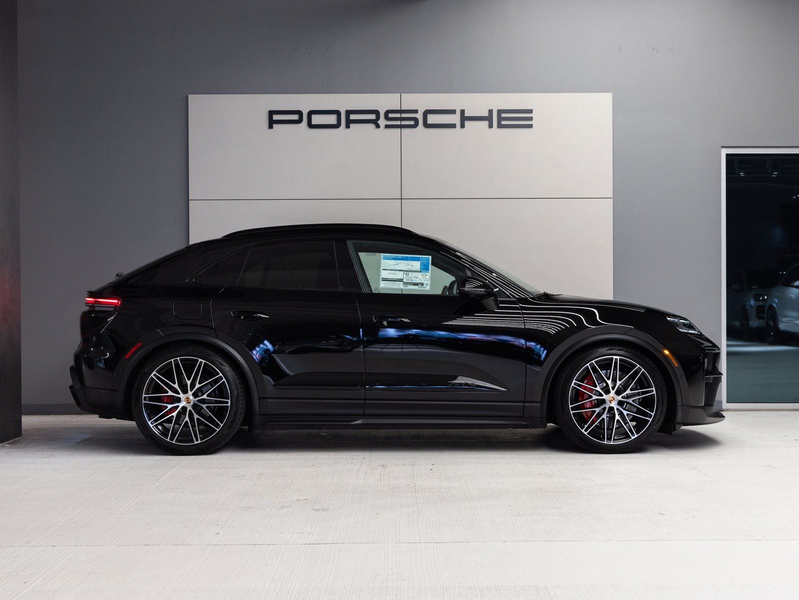 2026 Porsche Macan Macan GTS Electric
