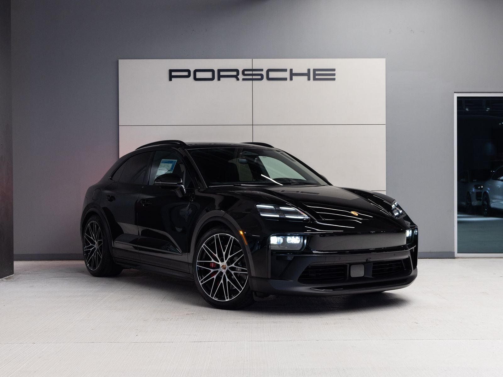 2026 Porsche Macan Macan GTS Electric