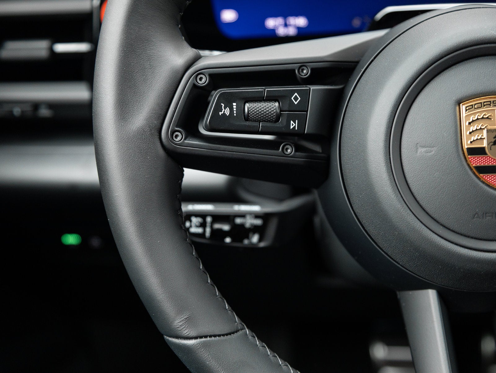 2026 Porsche Macan Macan GTS Electric