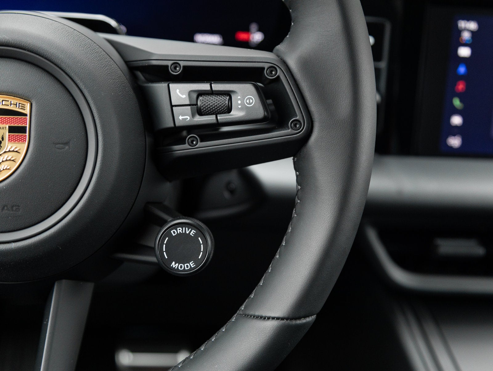 2026 Porsche Macan Macan GTS Electric
