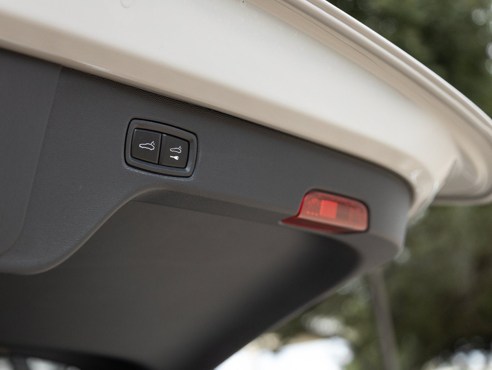 2026 Porsche Macan Macan GTS Electric