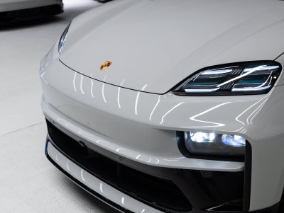 2026 Porsche Macan Macan GTS Electric