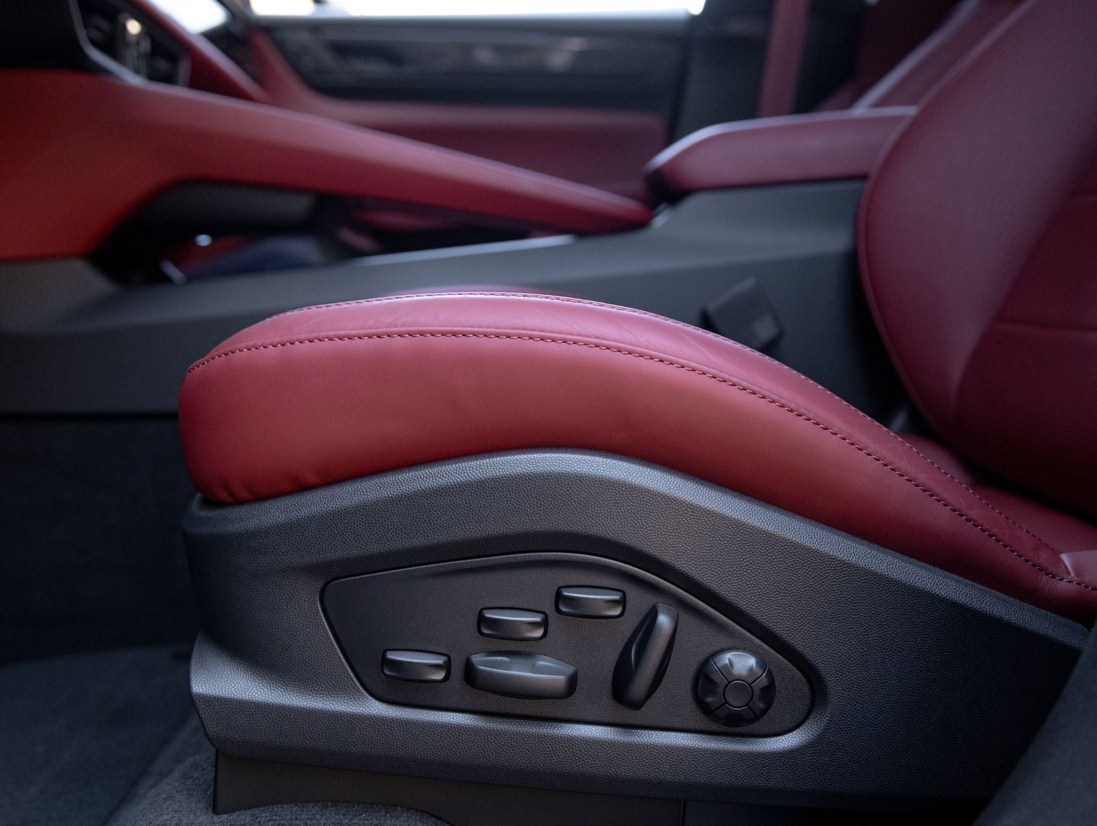 2026 Porsche Macan GTS Electric