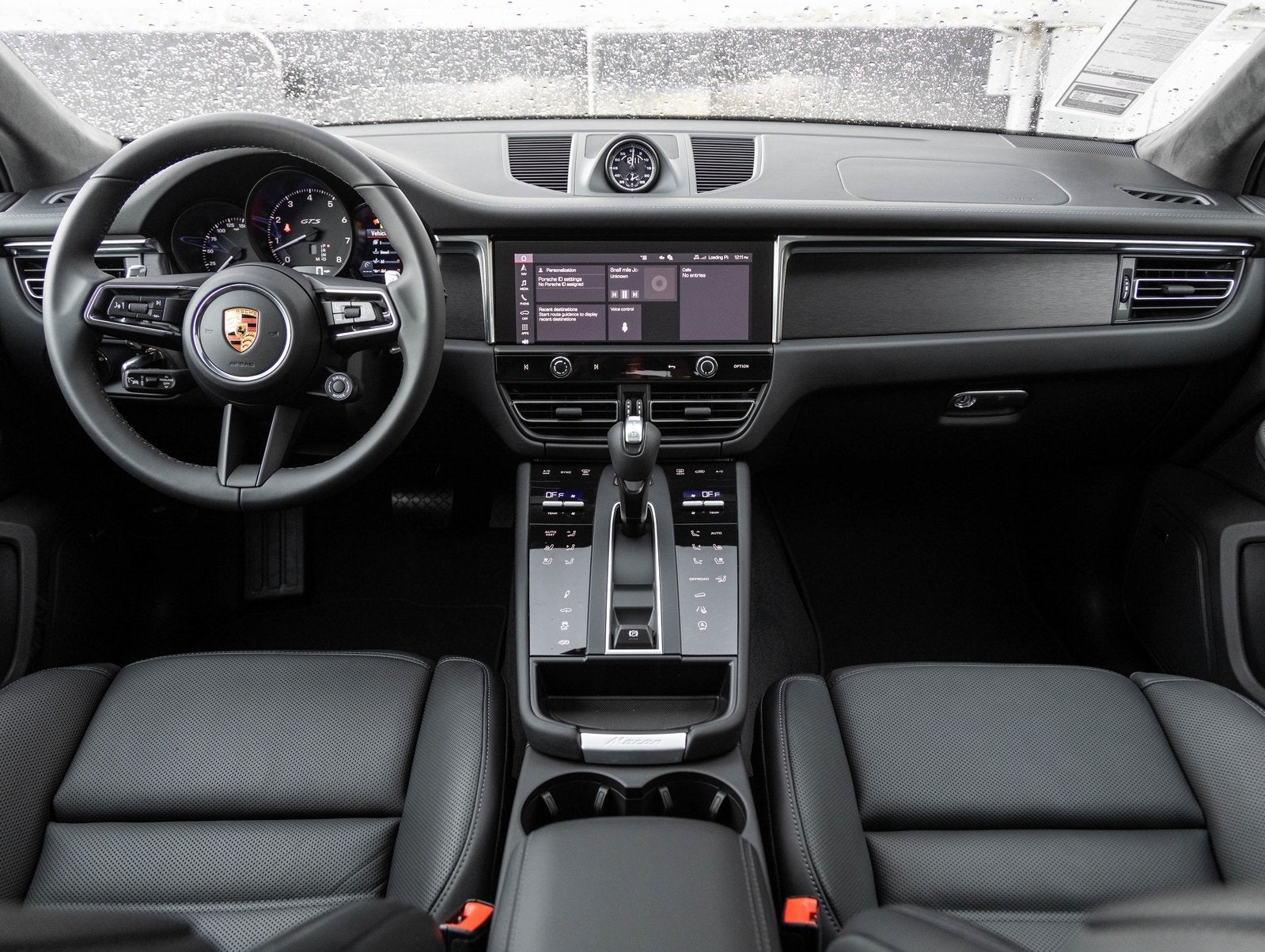 2026 Porsche Macan Macan GTS