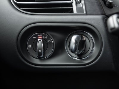 2026 Porsche Macan Macan GTS