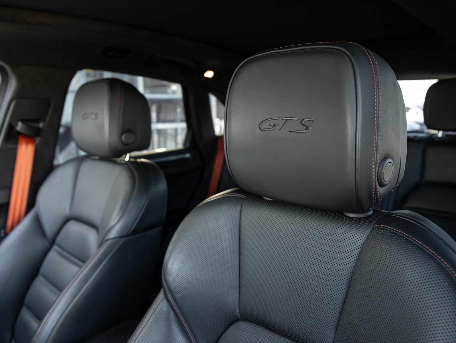 2022 Porsche Macan Macan GTS