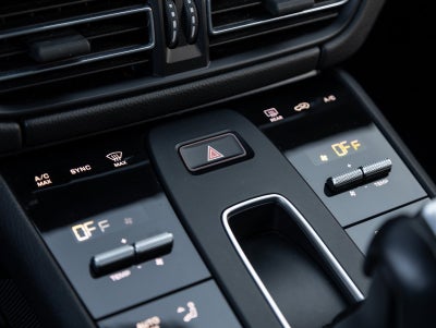 2022 Porsche Macan Macan GTS