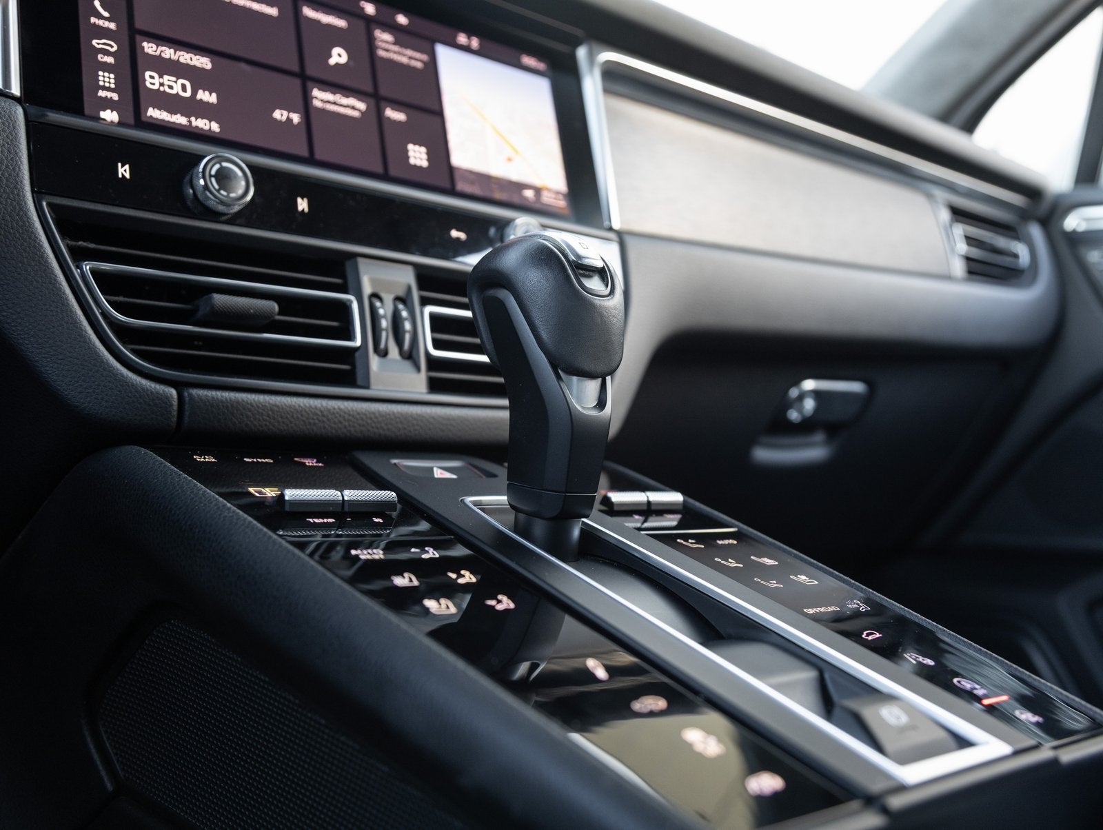 2022 Porsche Macan Macan GTS