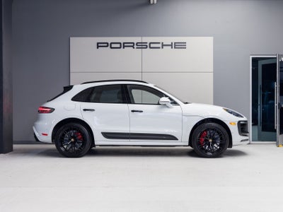 2022 Porsche Macan Macan GTS