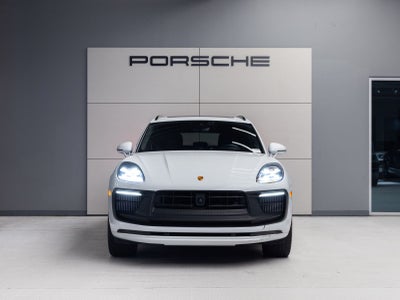 2024 Porsche Macan GTS