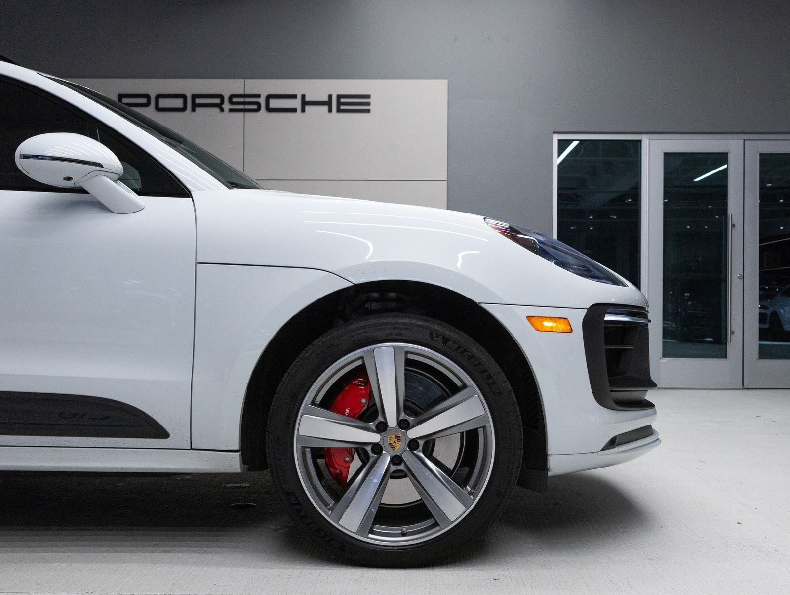 2024 Porsche Macan GTS