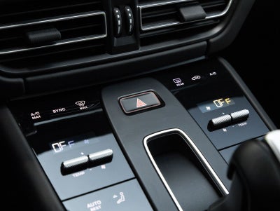 2024 Porsche Macan GTS