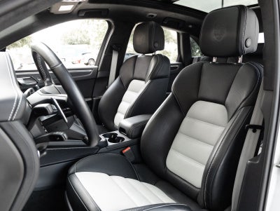 2024 Porsche Macan GTS
