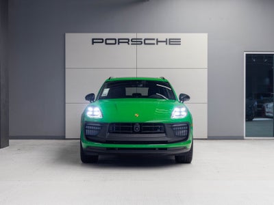 2026 Porsche Macan Macan GTS