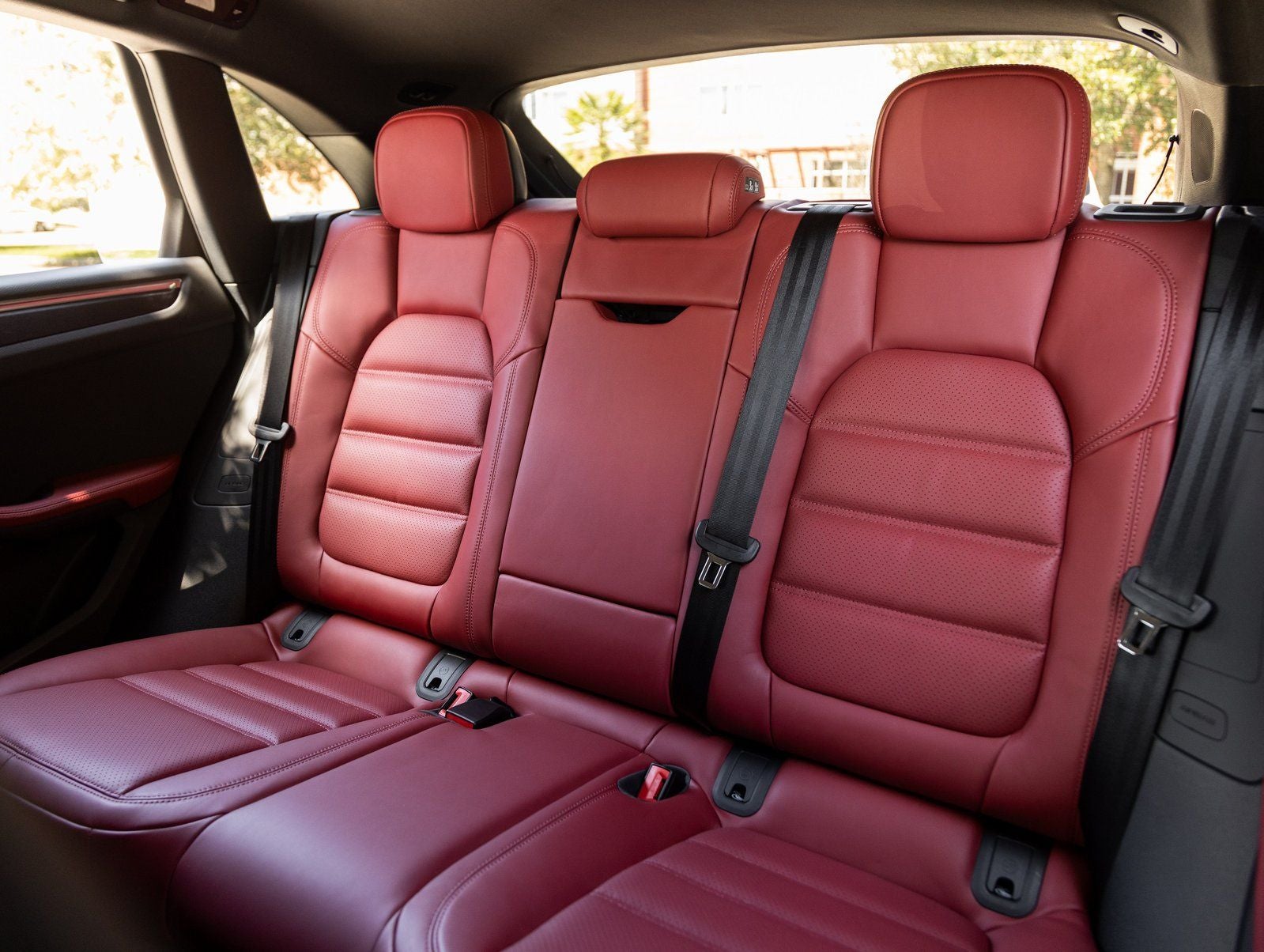 2026 Porsche Macan Macan GTS