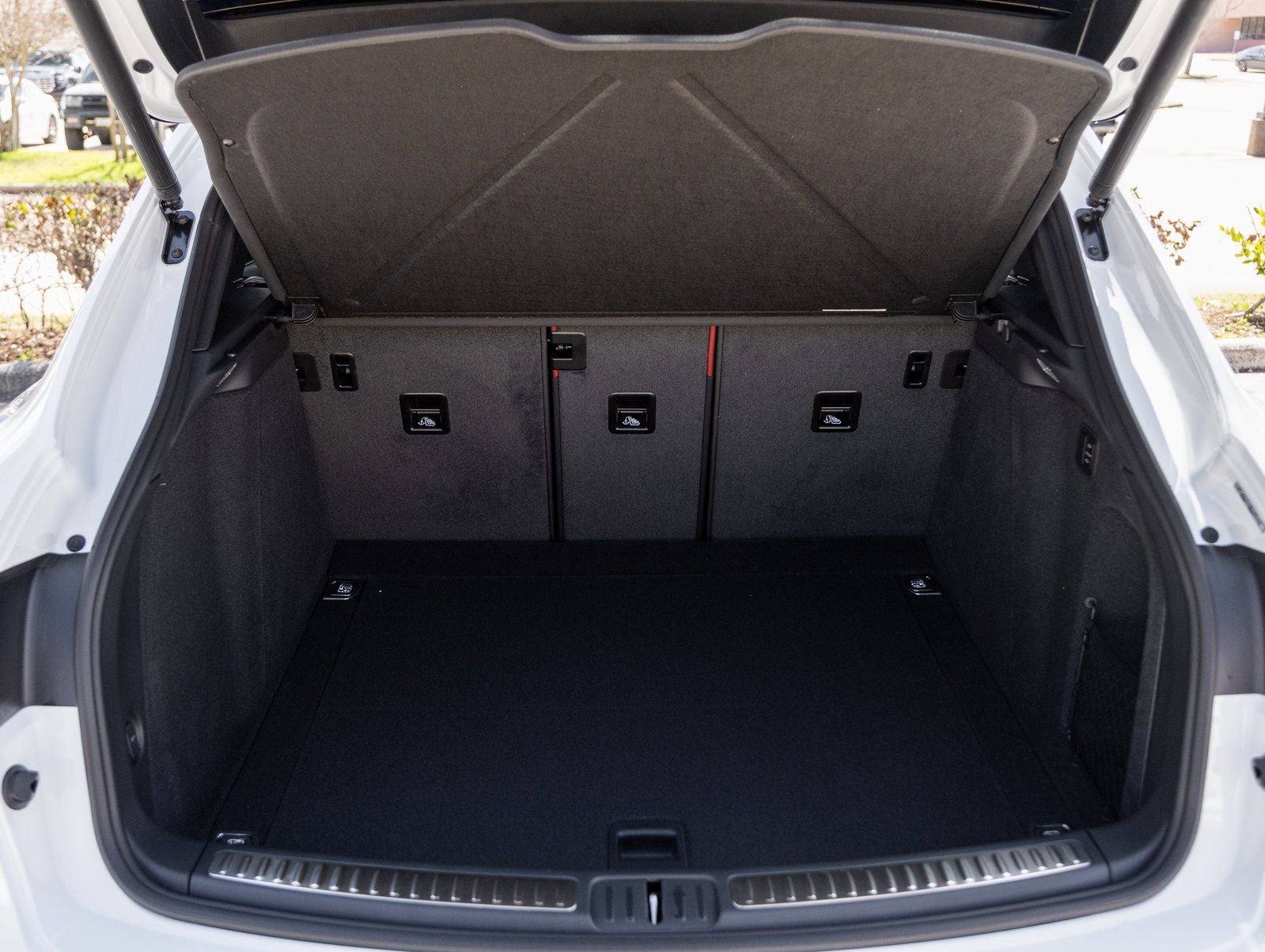 2026 Porsche Macan Macan GTS